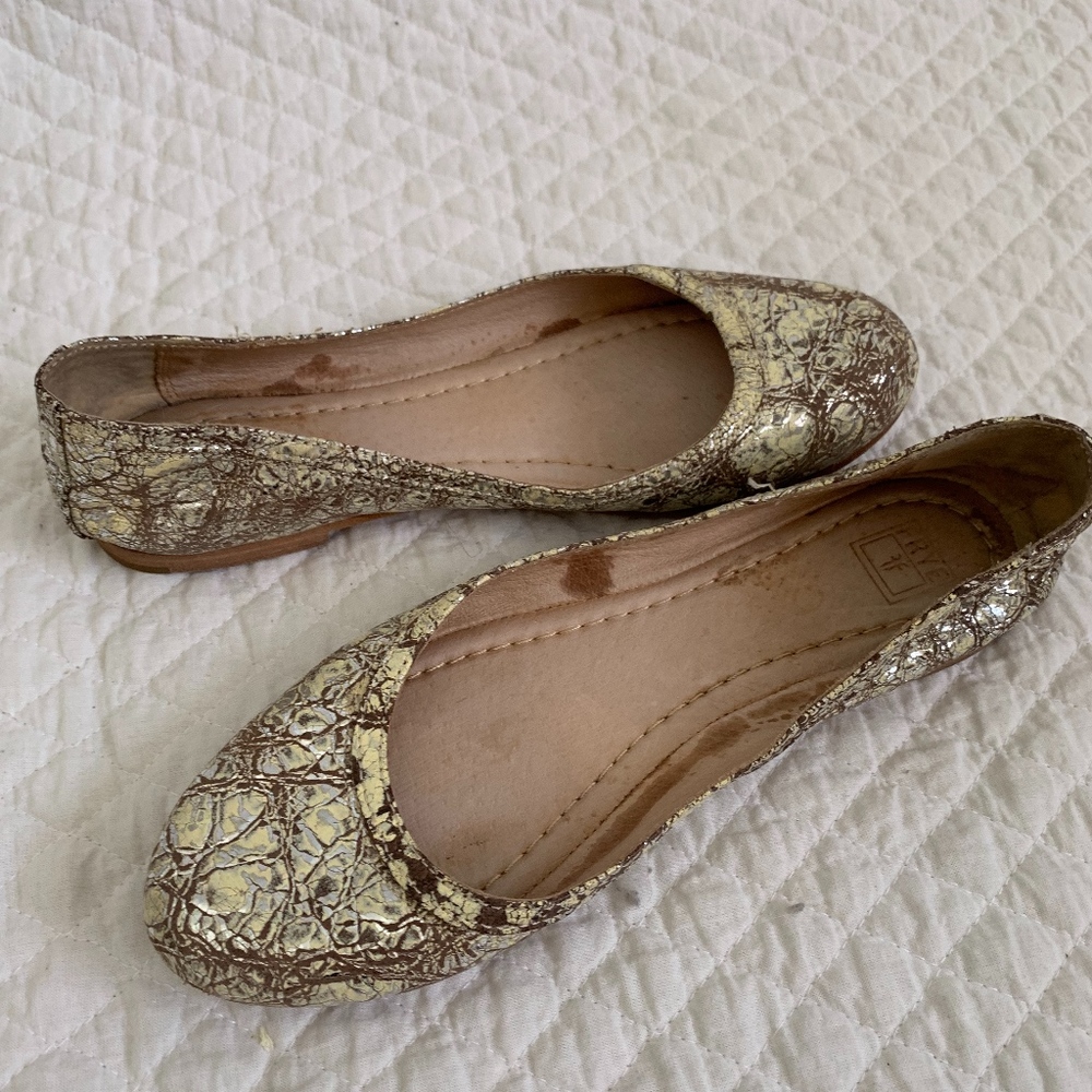 Frye Metallic Carson Cracked Ballet Flats